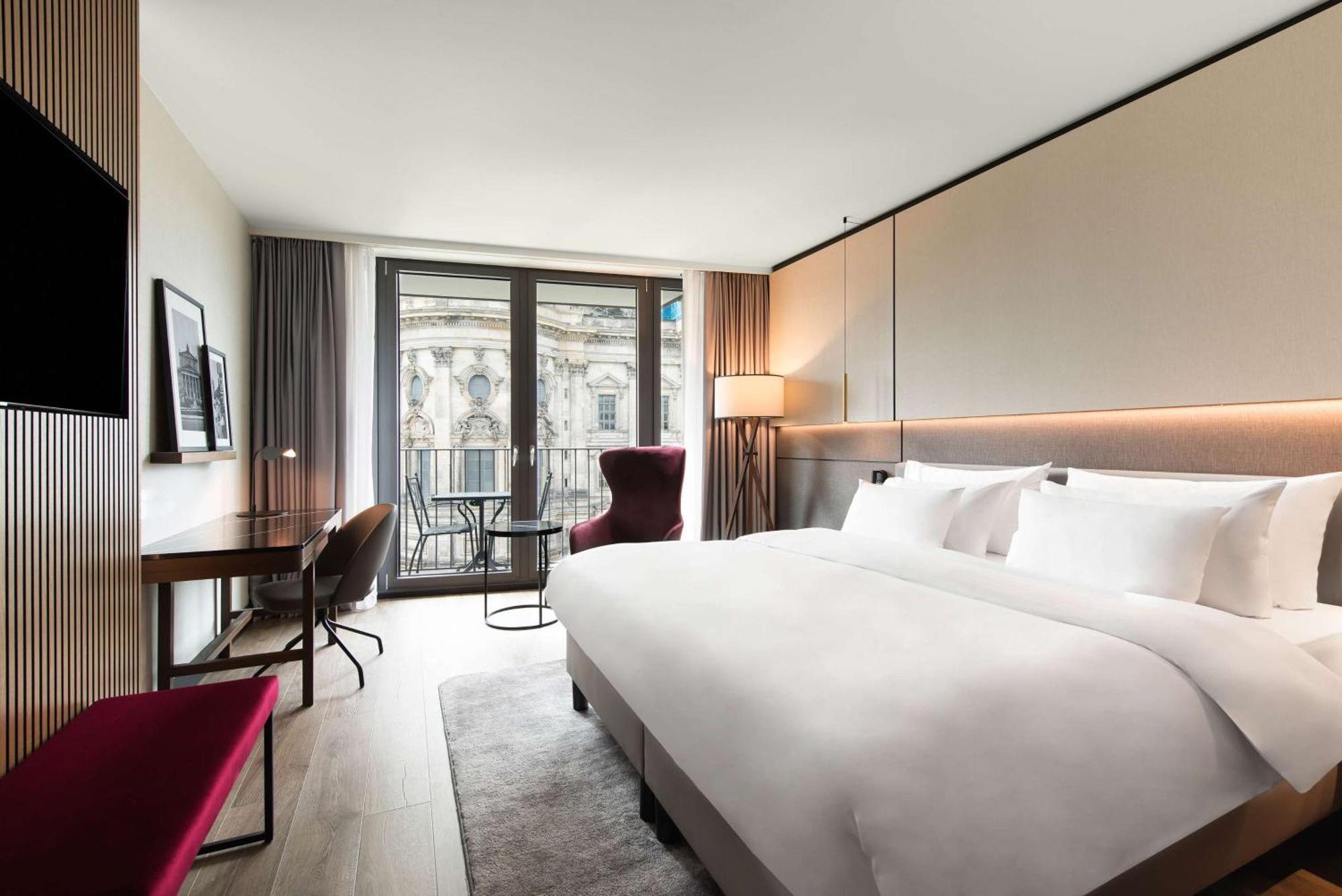 Отель Radisson Collection Hotel, Берлин