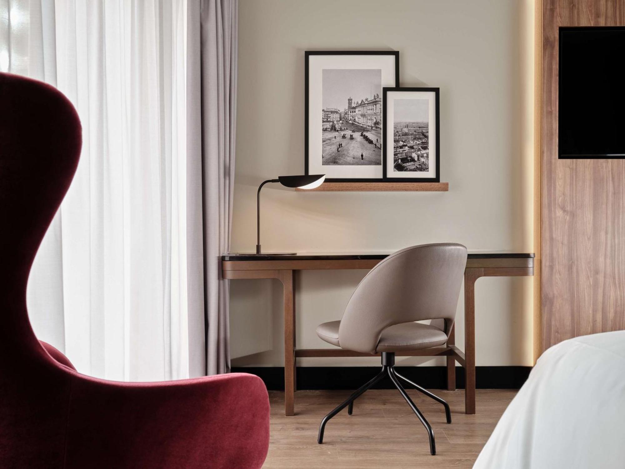 Radisson Collection Hotel, Отель