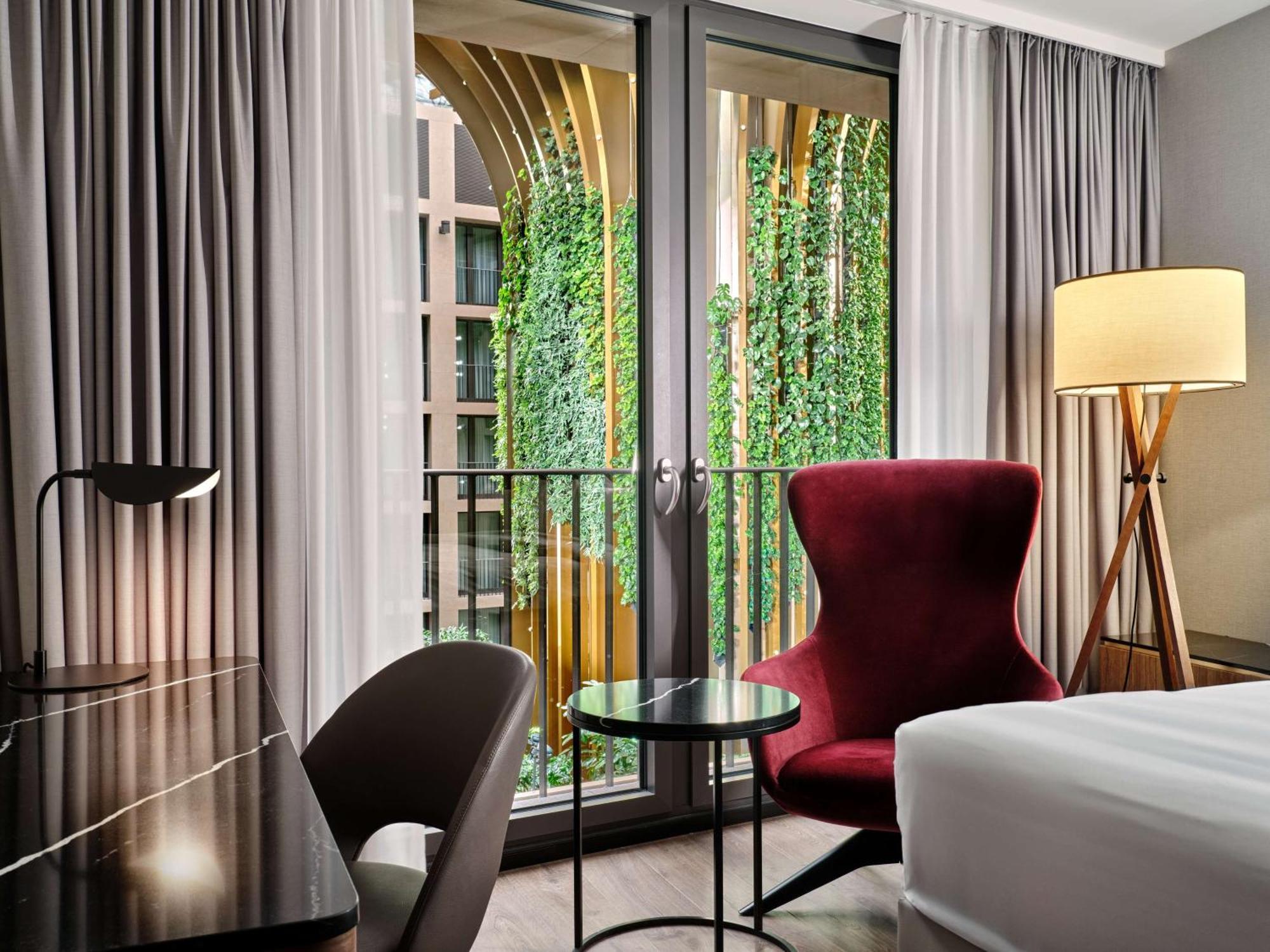 Отель Radisson Collection Hotel, Берлин