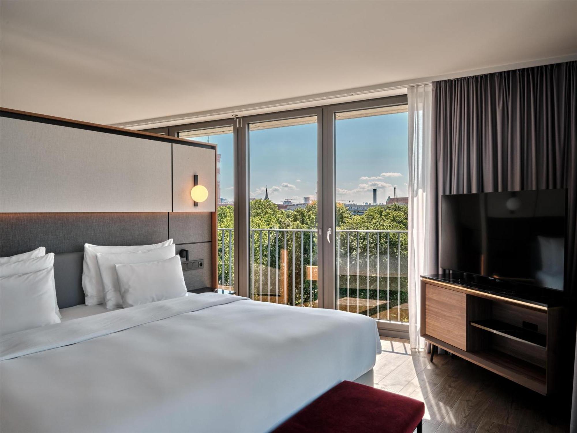 Radisson Collection Hotel, 5* Berlin