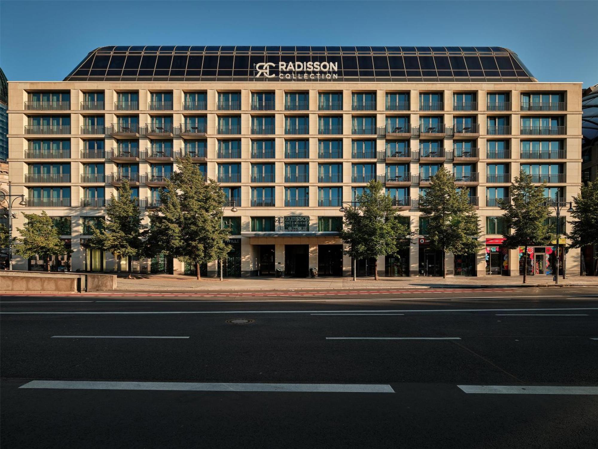 Radisson Collection Hotel, 5*