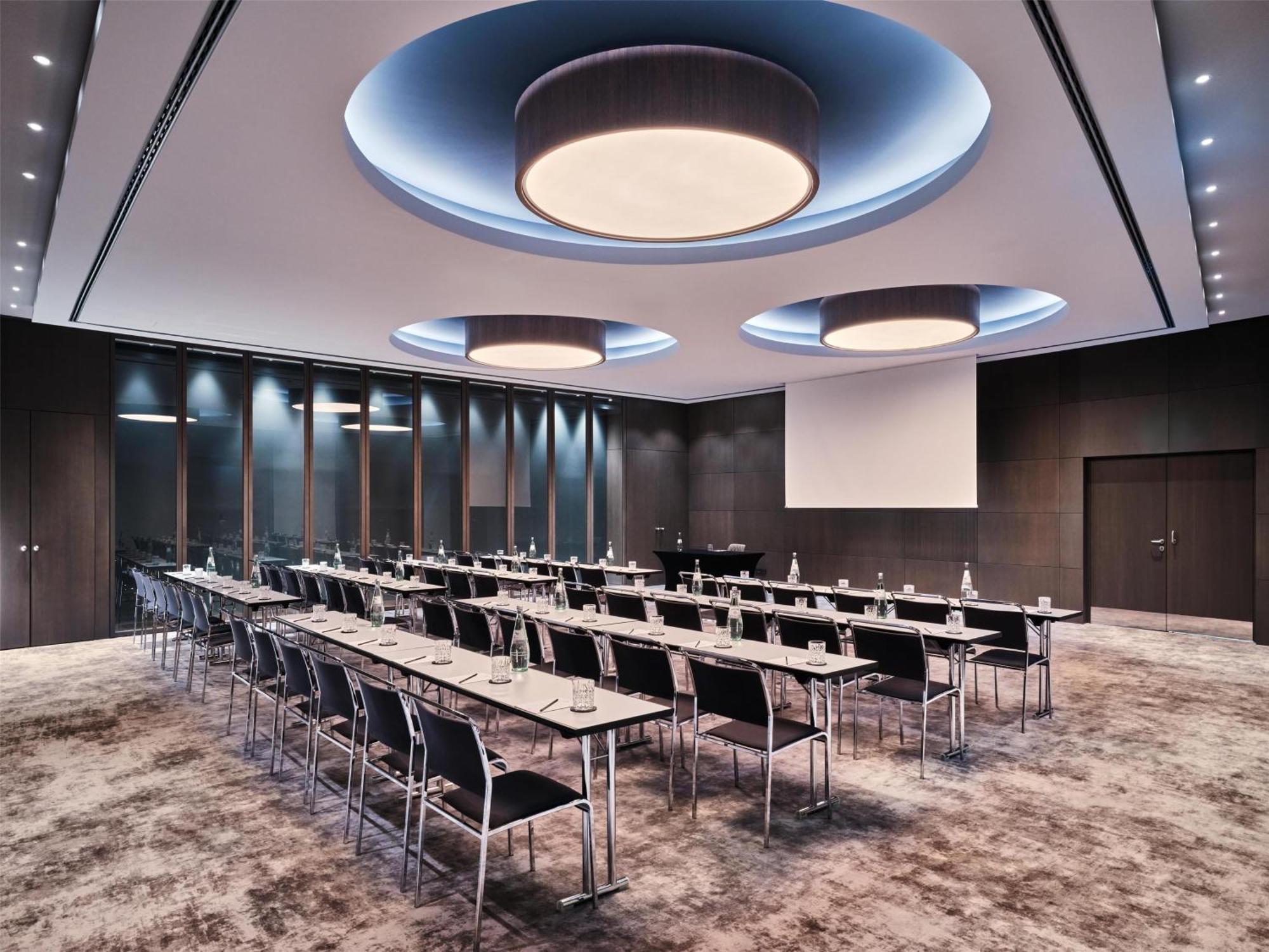 Radisson Collection Hotel, Берлин